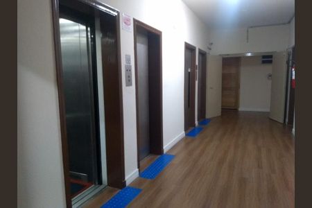 Apartamento à venda com 72m², 1 quarto e sem vaga