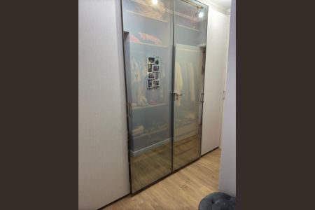 Apartamento à venda com 125m², 3 quartos e 3 vagas Apartamento à venda com 125m², 3 quartos e 3 vagasCloset