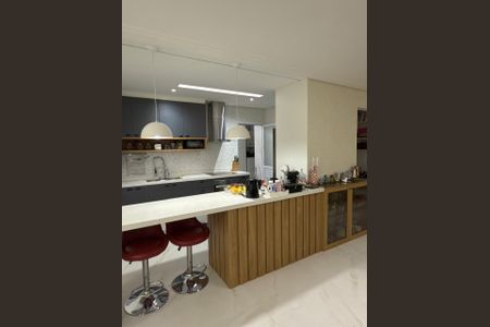 Apartamento à venda com 125m², 3 quartos e 3 vagas Apartamento à venda com 125m², 3 quartos e 3 vagasCozinha