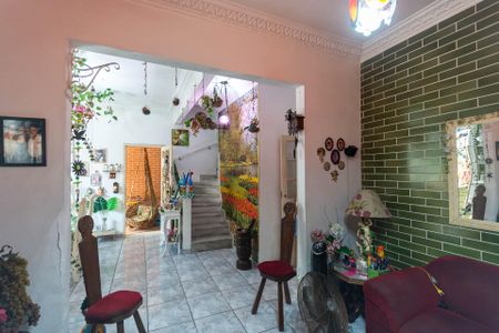 Casa à venda com 200m², 5 quartos e 1 vagaSala