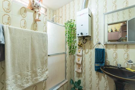 Casa à venda com 200m², 5 quartos e 1 vagaBanheiro 2