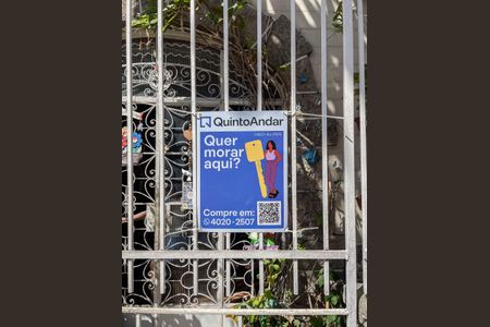 Casa à venda com 200m², 5 quartos e 1 vagaPlaquinha