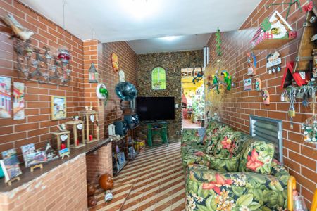 Casa à venda com 200m², 5 quartos e 1 vagaSala de TV