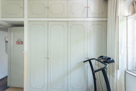 Casa à venda com 200m², 5 quartos e 1 vagaQuarto 3