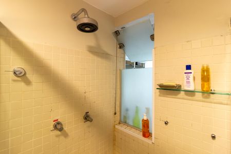 Apartamento à venda com 93m², 2 quartos e 1 vagaBanheiro da Suíte