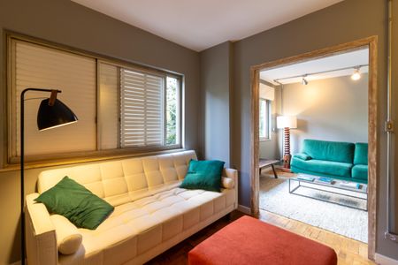 Apartamento à venda com 93m², 2 quartos e 1 vagaSala de TV