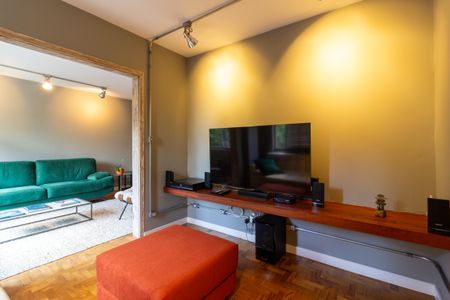 Apartamento à venda com 93m², 2 quartos e 1 vagaSala de TV