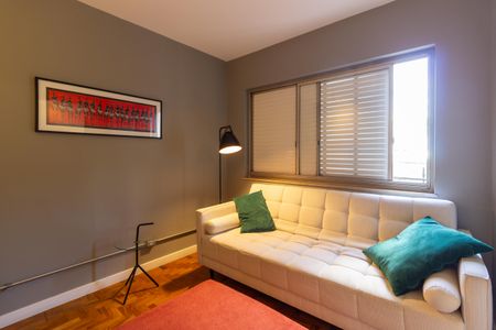 Apartamento à venda com 93m², 2 quartos e 1 vagaSala de TV