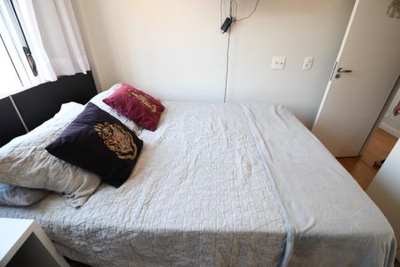 Apartamento à venda com 70m², 3 quartos e 2 vagasQuarto 2