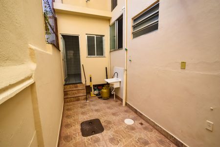 Casa à venda com 130m², 4 quartos e 2 vagas Casa à venda com 130m², 4 quartos e 2 vagasÁrea de Serviço