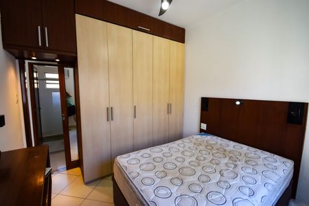 Casa à venda com 130m², 4 quartos e 2 vagas Casa à venda com 130m², 4 quartos e 2 vagasQuarto 2