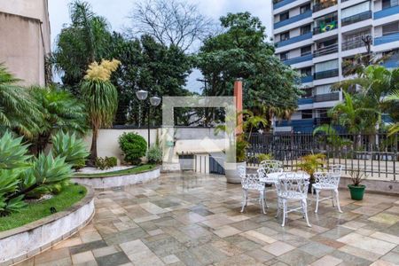 Apartamento à venda com 80m², 2 quartos e 1 vaga Apartamento à venda com 80m², 2 quartos e 1 vagaEntrada