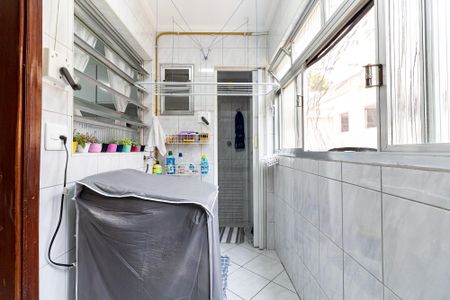 Apartamento à venda com 80m², 2 quartos e 1 vaga Apartamento à venda com 80m², 2 quartos e 1 vagaLavanderia