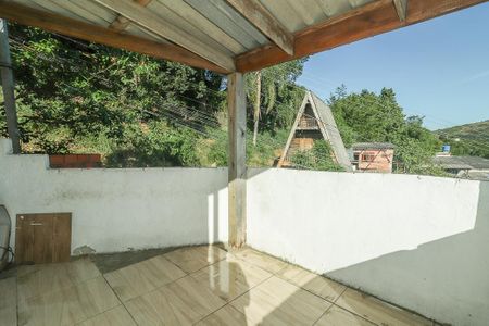 Casa à venda com 200m², 4 quartos e 1 vagaVaranda