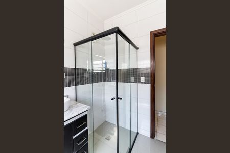 Casa à venda com 239m², 3 quartos e 6 vagas Casa à venda com 239m², 3 quartos e 6 vagasBanheiro Social