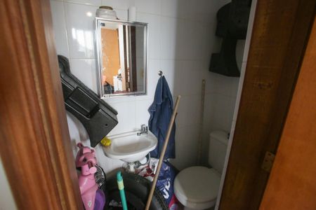 Apartamento à venda com 118m², 4 quartos e 2 vagasBanheiro de Serviço