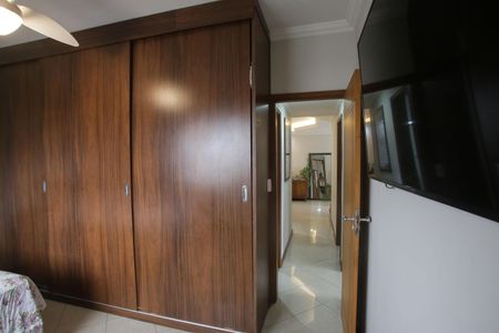 Apartamento à venda com 118m², 4 quartos e 2 vagasQuarto Suíte