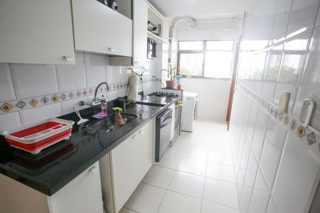 Apartamento à venda com 118m², 4 quartos e 2 vagasCozinha