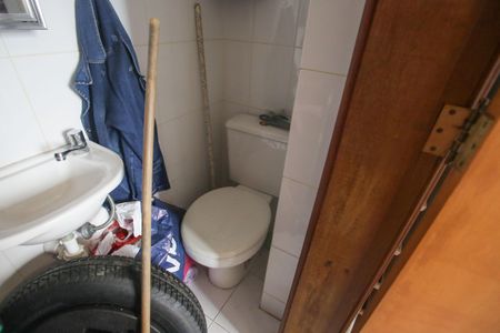 Apartamento à venda com 118m², 4 quartos e 2 vagasBanheiro de Serviço