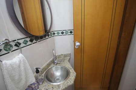 Apartamento à venda com 118m², 4 quartos e 2 vagasLavabo