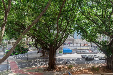 Apartamento à venda com 27m², 1 quarto e sem vaga Apartamento à venda com 27m², 1 quarto e sem vagaVista da Sala/Quarto