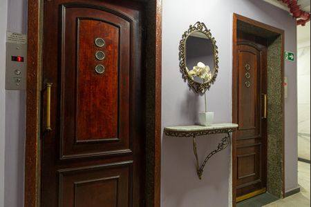 Apartamento à venda com 27m², 1 quarto e sem vaga Apartamento à venda com 27m², 1 quarto e sem vagaÁrea comum - Elevadores