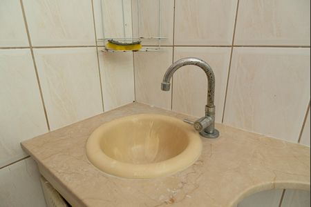 Apartamento à venda com 27m², 1 quarto e sem vaga Apartamento à venda com 27m², 1 quarto e sem vagaBanheiro