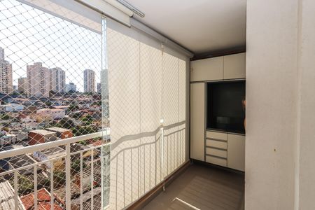 Apartamento à venda com 58m², 2 quartos e 1 vagaVaranda