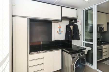 Apartamento à venda com 58m², 2 quartos e 1 vagaÁrea de Serviço