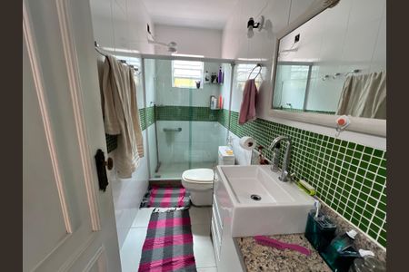 Casa à venda com 360m², 3 quartos e 1 vaga Casa à venda com 360m², 3 quartos e 1 vagaBanheiro