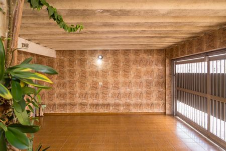 Casa à venda com 157m², 3 quartos e 2 vagas Casa à venda com 157m², 3 quartos e 2 vagasGaragem