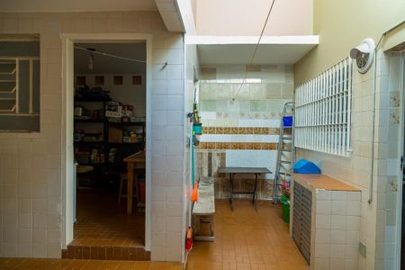 Casa à venda com 157m², 3 quartos e 2 vagas Casa à venda com 157m², 3 quartos e 2 vagasQuintal