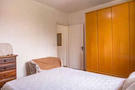 Casa à venda com 157m², 3 quartos e 2 vagas Casa à venda com 157m², 3 quartos e 2 vagasQuarto 1