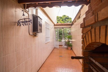 Casa à venda com 157m², 3 quartos e 2 vagas Casa à venda com 157m², 3 quartos e 2 vagasQuintal