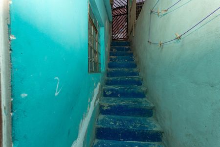 Casa à venda com 9m², 4 quartos e 2 vagas Casa à venda com 9m², 4 quartos e 2 vagasEntrada