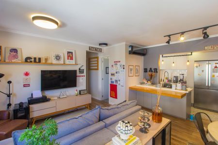 Apartamento à venda com 76m², 2 quartos e 1 vaga Apartamento à venda com 76m², 2 quartos e 1 vagaSala