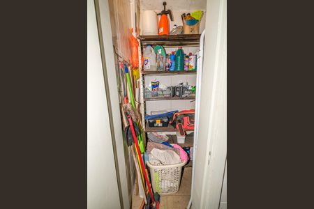 Apartamento para alugar com 270m², 4 quartos e 1 vaga Apartamento para alugar com 270m², 4 quartos e 1 vagaDespensa