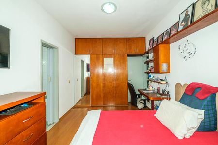 Apartamento para alugar com 270m², 4 quartos e 1 vaga Apartamento para alugar com 270m², 4 quartos e 1 vagaSuíte 2