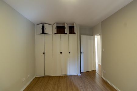 Apartamento à venda com 80m², 2 quartos e 1 vagaQuarto 2