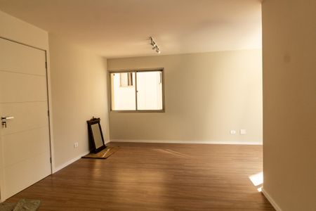 Apartamento à venda com 80m², 2 quartos e 1 vagaSala