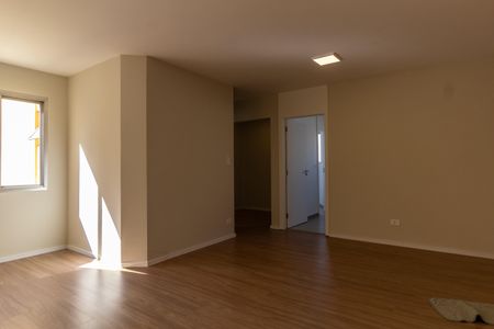Apartamento à venda com 80m², 2 quartos e 1 vagaSala