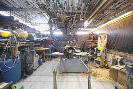 Casa à venda com 340m², 4 quartos e 2 vagasTerraço