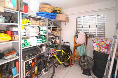 Casa à venda com 340m², 4 quartos e 2 vagasEdícula