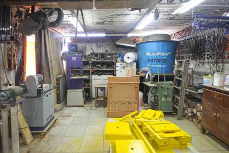 Casa à venda com 340m², 4 quartos e 2 vagasTerraço