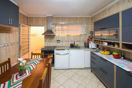 Casa à venda com 340m², 4 quartos e 2 vagasCozinha