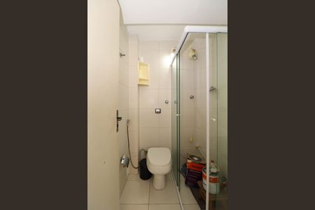 Apartamento à venda com 120m², 2 quartos e 1 vaga Apartamento à venda com 120m², 2 quartos e 1 vagaBanheiro de serviço