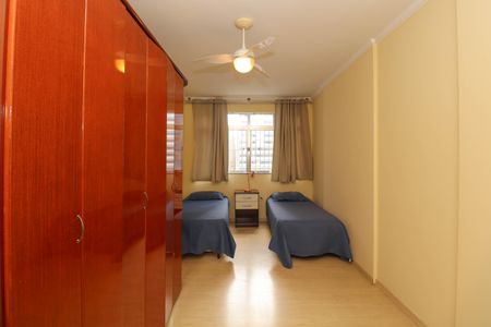 Apartamento à venda com 120m², 2 quartos e 1 vaga Apartamento à venda com 120m², 2 quartos e 1 vagaQuarto 1
