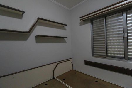 Casa à venda com 290m², 6 quartos e 2 vagas Casa à venda com 290m², 6 quartos e 2 vagasQuarto 3