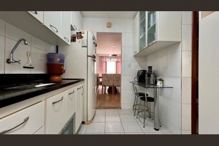 Apartamento para alugar com 133m², 3 quartos e 2 vagas Apartamento para alugar com 133m², 3 quartos e 2 vagascozinha