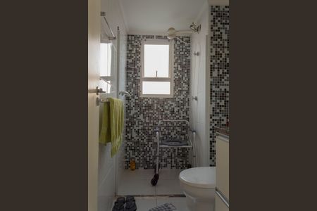 Apartamento à venda com 54m², 2 quartos e 1 vaga Apartamento à venda com 54m², 2 quartos e 1 vagaBanheiro